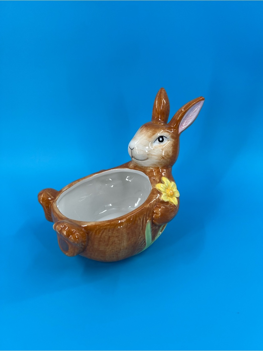 🎁Brown Bunny Ceramic food bowl or Planter with Yellow Flower